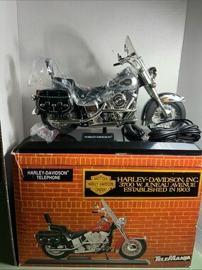 1990 Telemania Harley Davidson motorcycle Telephone